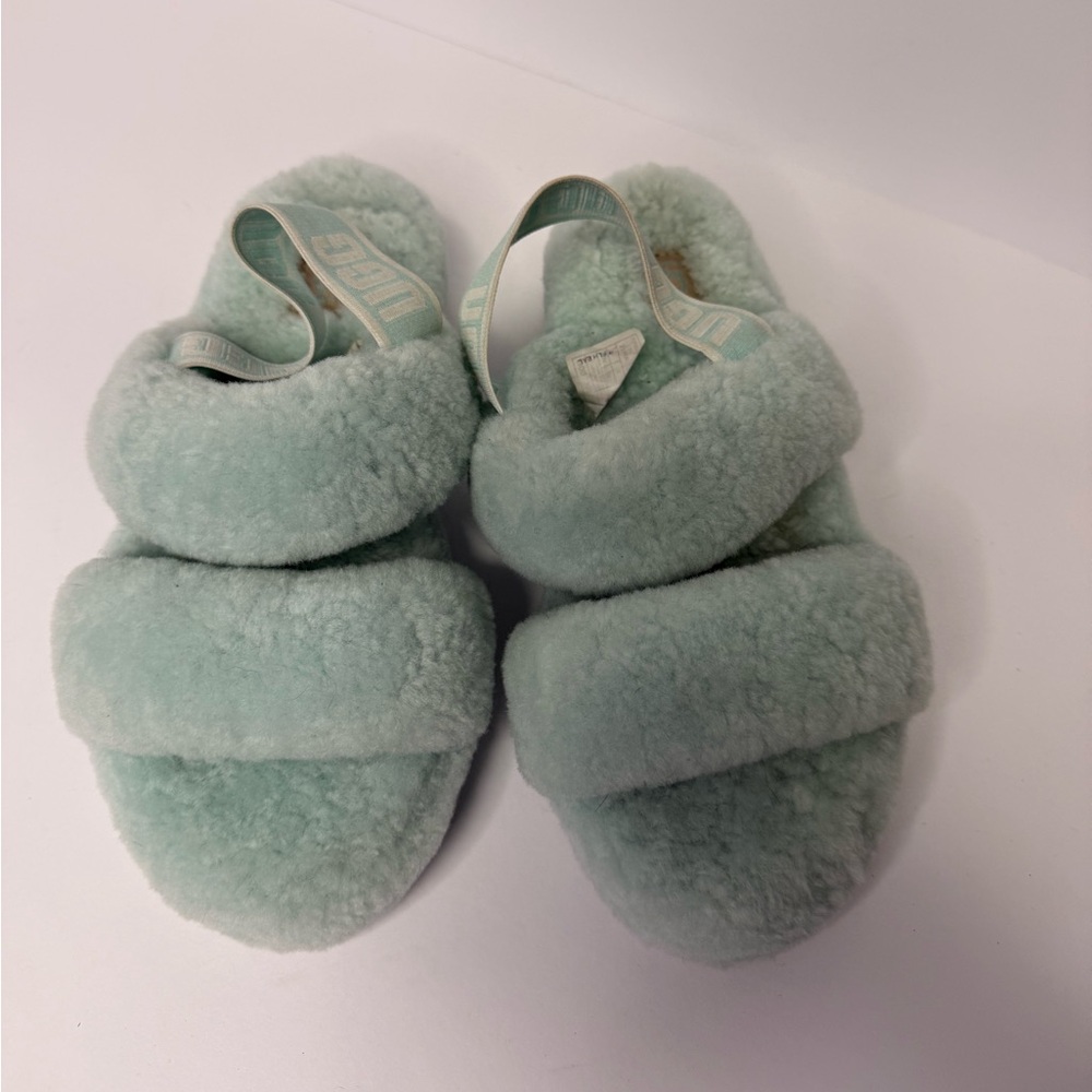 UGG Fluff Yeah Platform Sandals Mint Green Women’s 7 Shearling Slingback